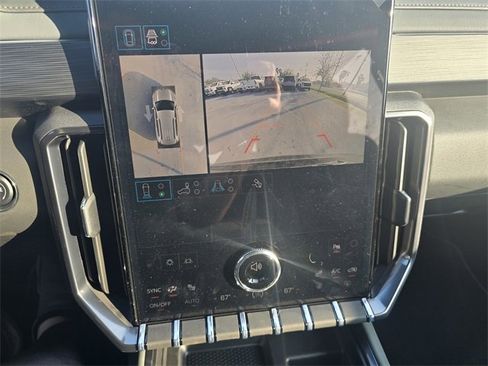 New 2026 GMC Acadia AT4 image 21