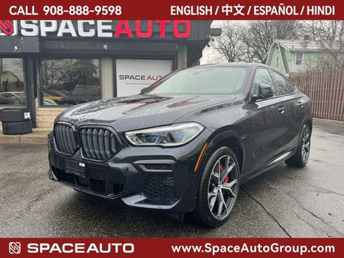 Used 2022 BMW X6 M50i w/ Executive Package image 1