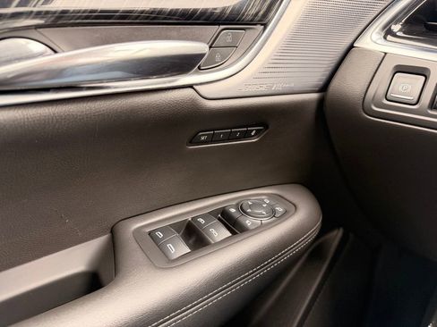 Used 2023 Cadillac XT6 Premium Luxury image 24