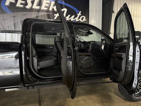 Used 2018 GMC Sierra 3500 Denali w/ Duramax Plus Package AWD/4WD image 31