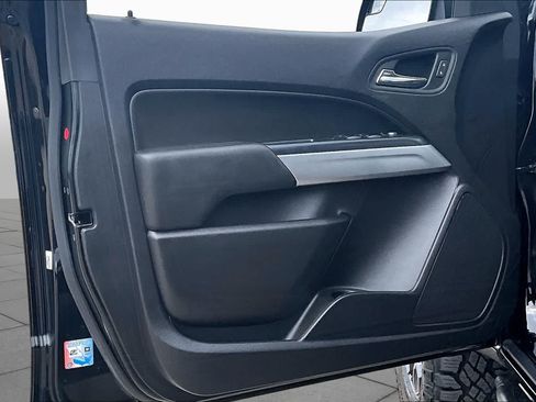 Used 2019 Chevrolet Colorado ZR2 AWD/4WD image 32