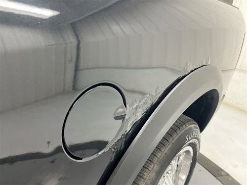 Used 2010 Dodge Ram 1500 Truck ST w/ SXT Appearance Group image 30