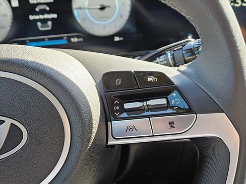 New 2026 Hyundai Elantra Limited image 17