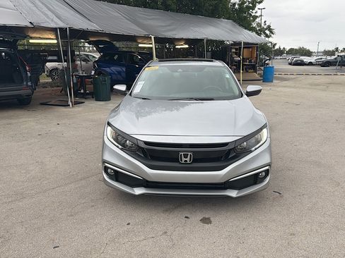 Used 2021 Honda Civic EX image 2