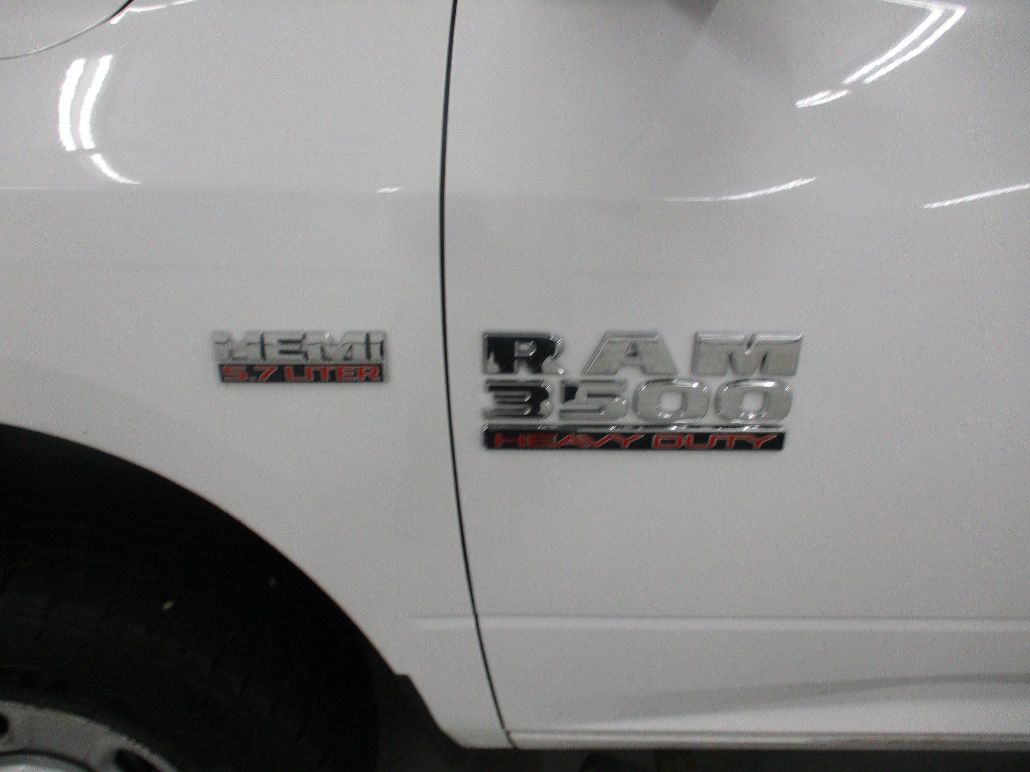 Used 2015 RAM 3500 Tradesman w/ Protection Group AWD/4WD image 5