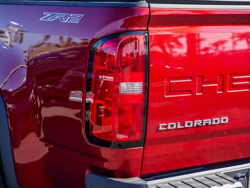 Used 2021 Chevrolet Colorado ZR2 image 7