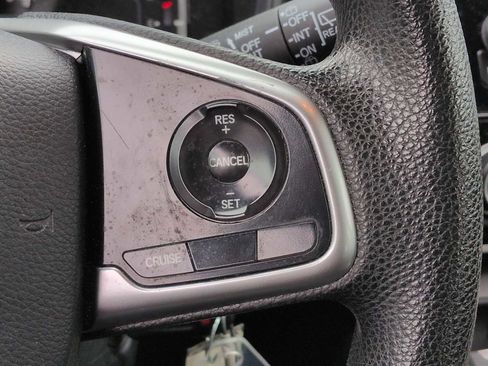 Used 2019 Honda CR-V LX image 15