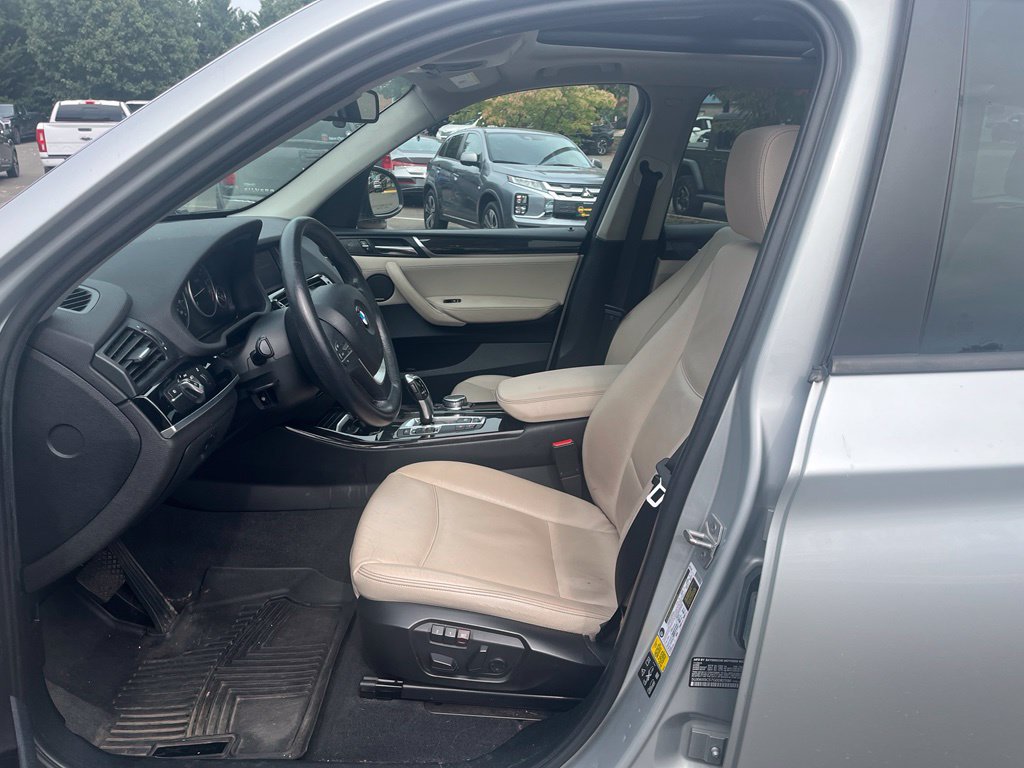 Used 2016 BMW X3 xDrive28i AWD/4WD image 19