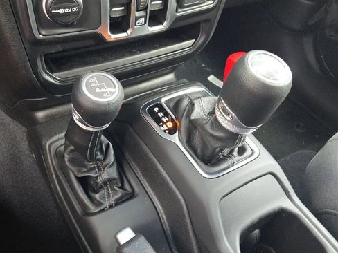 New 2025 Jeep Wrangler Sport S image 27