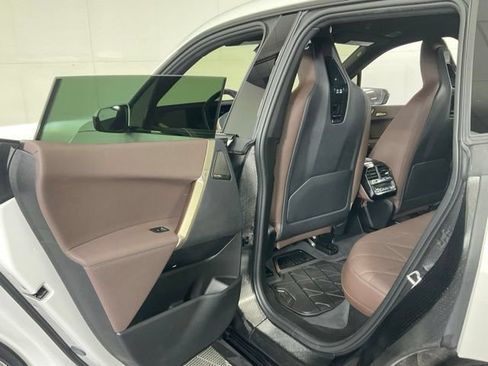 Certified 2023 BMW iX xDrive50 w/ Premium Package AWD/4WD image 29
