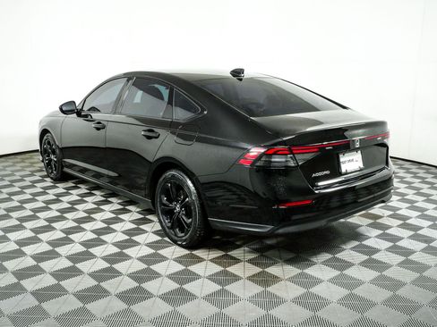 Used 2025 Honda Accord SE image 3