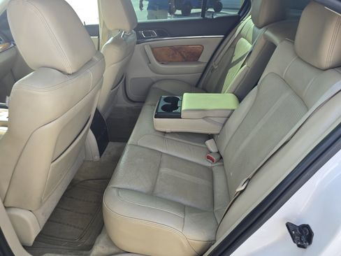 Used 2012 Lincoln MKS Base 4dr Car image 11