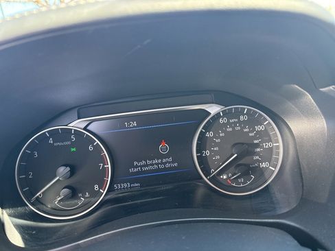 Used 2023 Nissan Altima 2.5 SV w/ SV Premium Package image 7