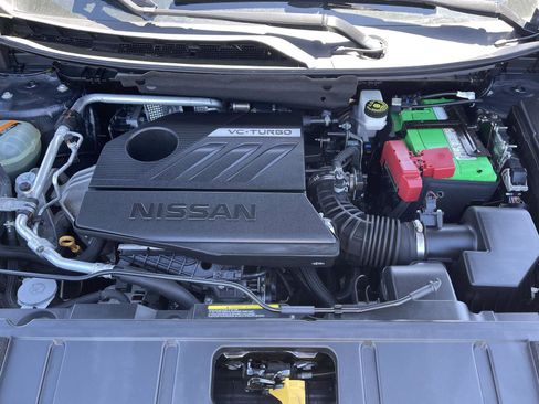Used 2022 Nissan Rogue S AWD/4WD image 24
