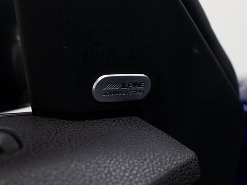 Used 2018 Dodge Charger R/T RWD image 17