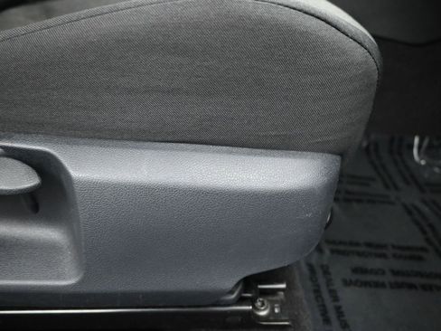 Used 2025 Toyota Camry LE image 12