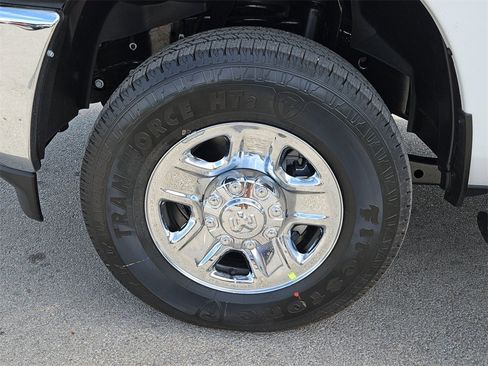 New 2026 RAM 2500 Tradesman image 13