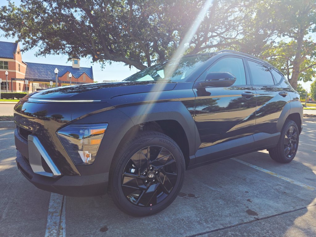 New 2027 Hyundai Kona SEL Sport AWD/4WD image 3
