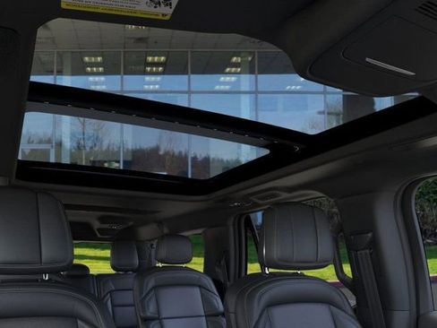 New 2026 Lincoln Navigator L Reserve w/ Jet Appearance Package image 22