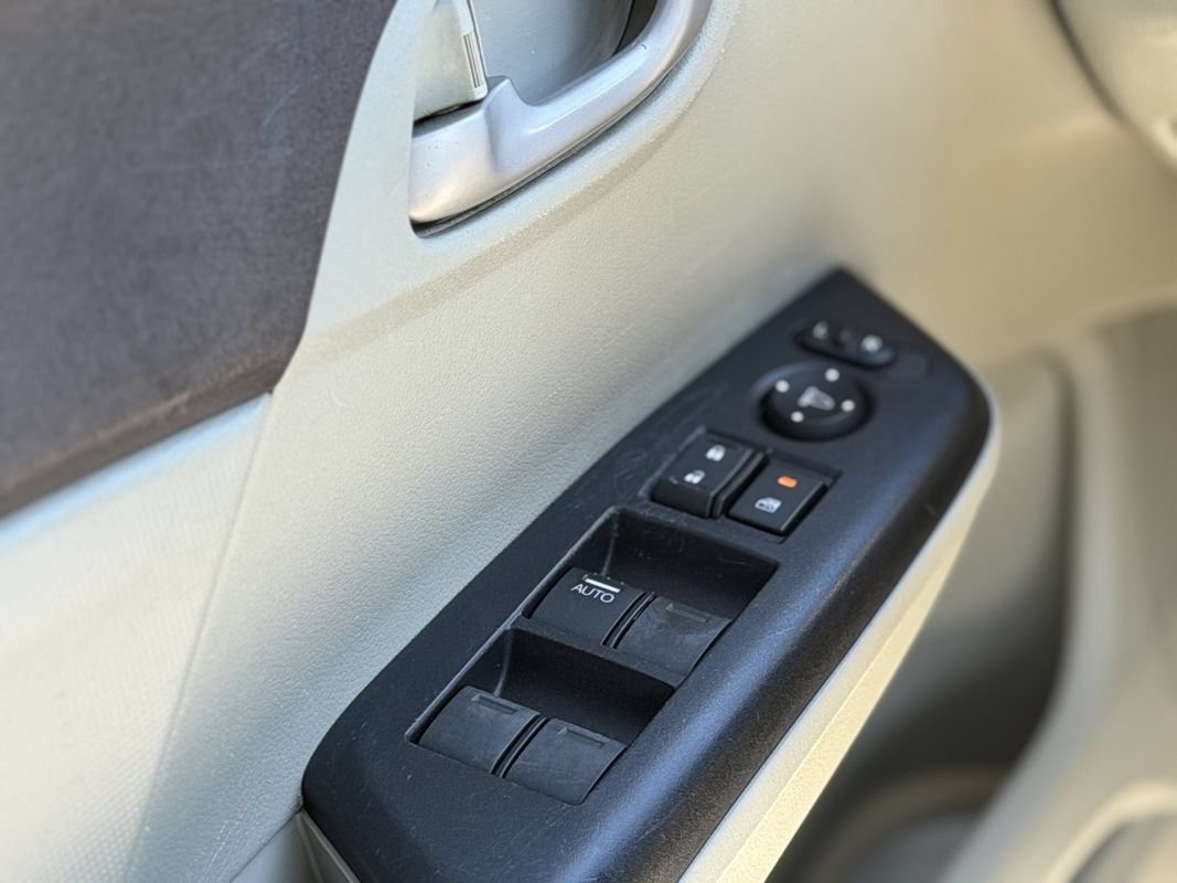 Used 2012 Honda Civic LX image 24
