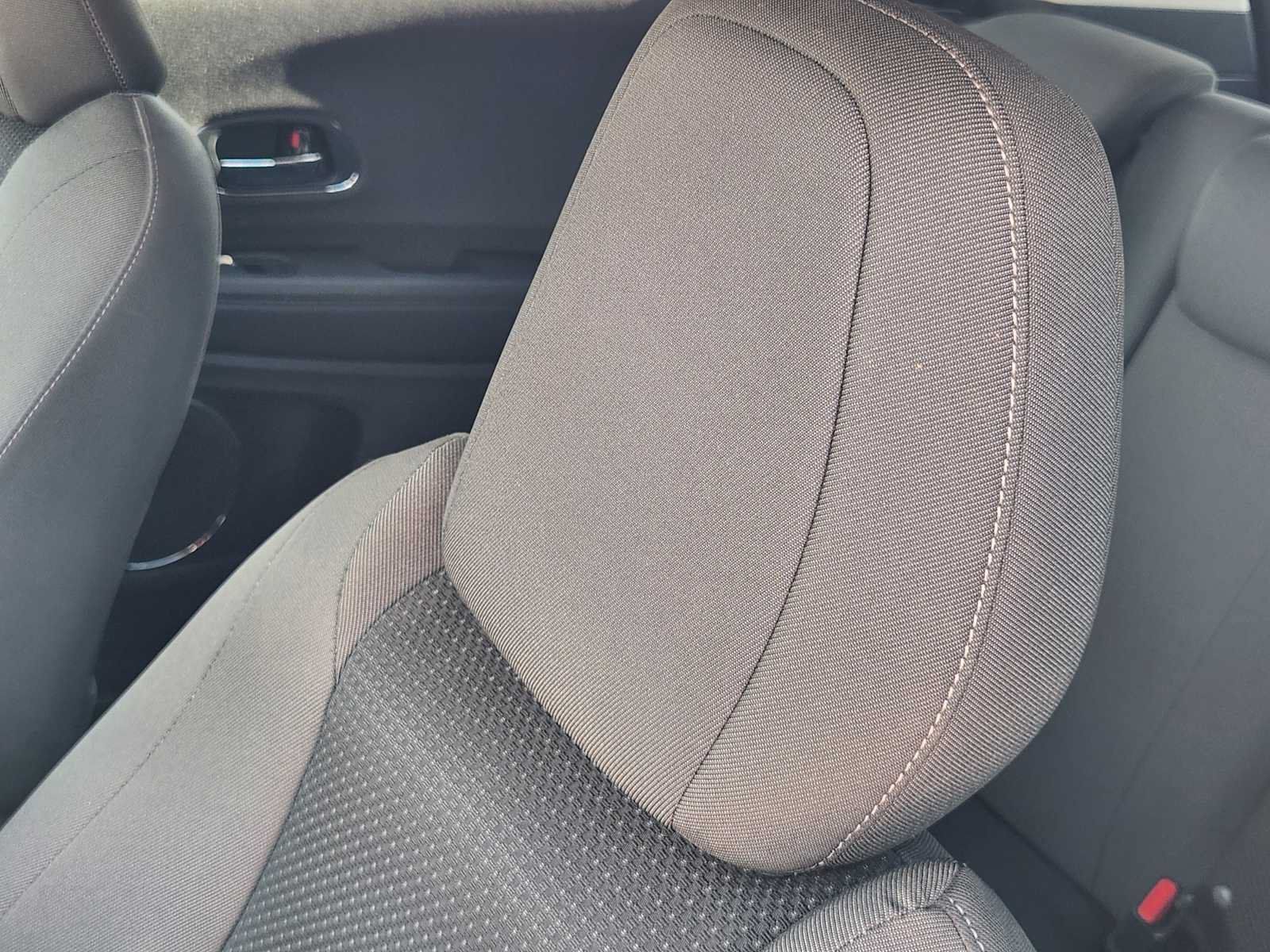 Used 2022 Honda HR-V EX image 14
