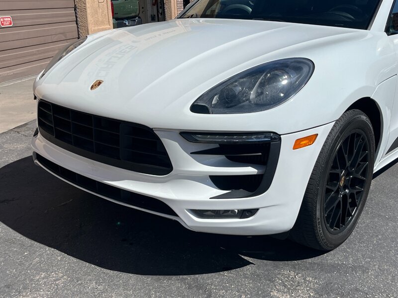 Used 2017 Porsche Macan GTS AWD/4WD image 12