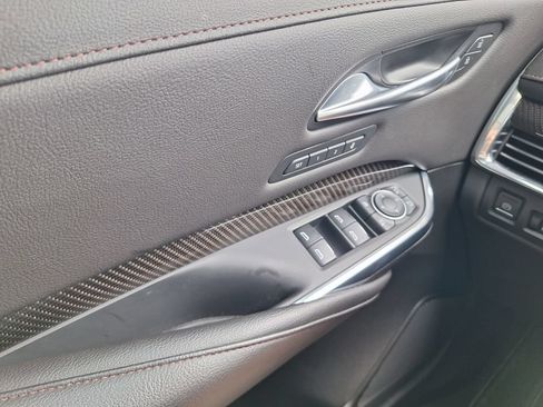 Certified 2023 Cadillac XT4 Sport FWD image 21