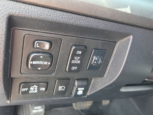 Used 2021 Toyota Tundra SR5 RWD image 19
