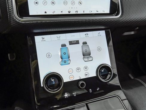 Used 2019 Land Rover Range Rover Velar R-Dynamic SE AWD/4WD image 26