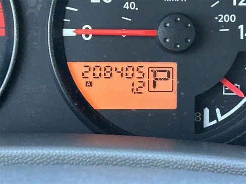 Used 2008 Nissan Frontier SE image 31