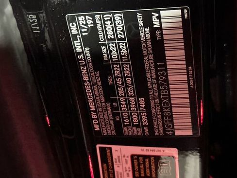 New 2026 Mercedes-Benz GLS 63 AMG 4MATIC image 29