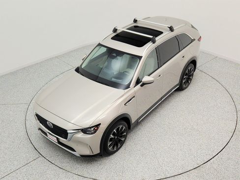 Used 2024 MAZDA CX-90 Plug-In Hybrid w/ Premium Plus AWD/4WD image 22
