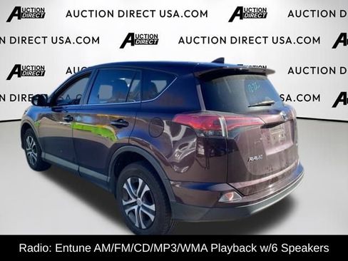 Used 2018 Toyota RAV4 LE w/ Carpet Mat Package image 2