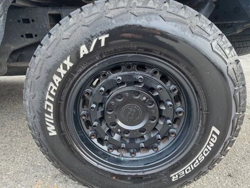 Used 2016 Ford F150 XLT image 10