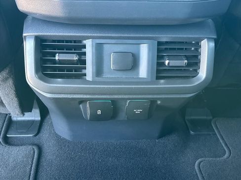 Used 2024 Ford F150 Lariat AWD/4WD image 20