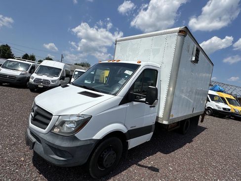 Used 2016 Mercedes-Benz Sprinter 3500 image 2