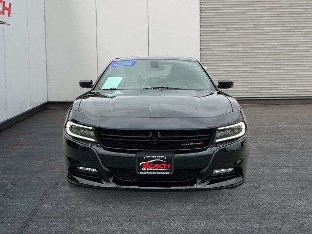Used 2015 Dodge Charger R/T w/ Plus Group RWD image 5