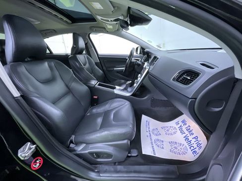 Used 2018 Volvo S60 T5 Inscription Platinum image 30