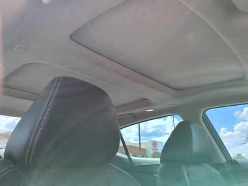 Used 2018 Nissan Maxima 3.5 SL FWD image 15