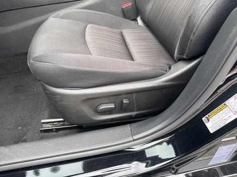 Used 2025 Nissan Altima 2.5 SV image 21