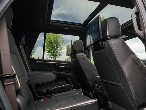 New 2026 Chevrolet Tahoe Premier AWD/4WD image 14