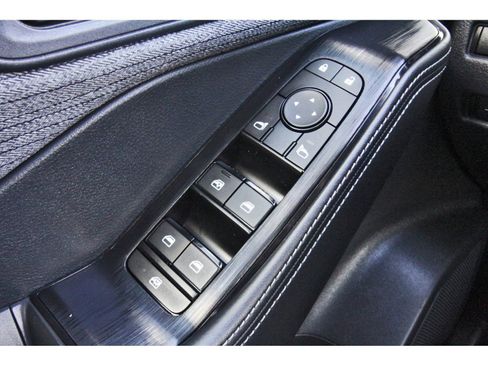 Used 2023 Nissan Rogue SV image 22