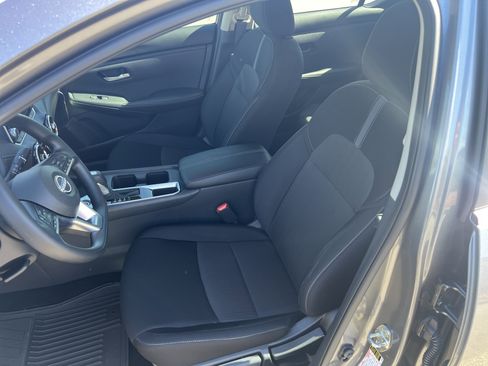 Certified 2025 Nissan Sentra SV w/ Trunk Package image 13