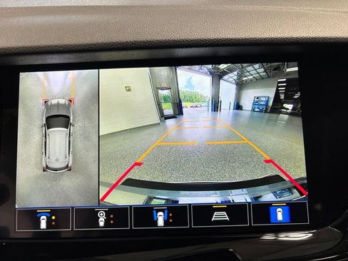 Used 2023 Buick Envision Avenir AWD/4WD image 24