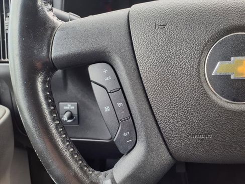 Used 2021 Chevrolet Express 3500 w/ Power Convenience Package image 19