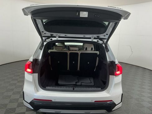 Certified 2025 BMW X1 xDrive28i w/ Convenience Package image 29
