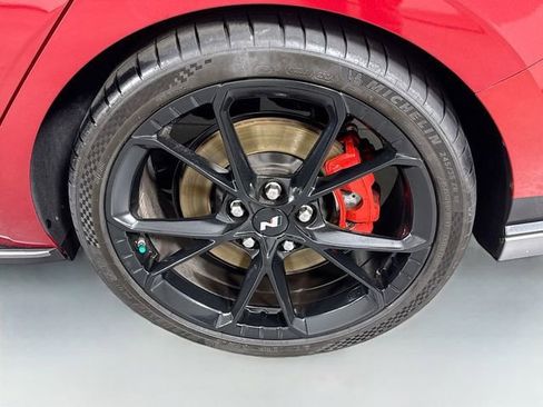 Used 2025 Hyundai Elantra N FWD image 32