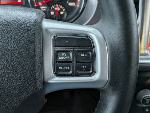 Used 2014 Dodge Charger R/T image 17