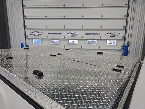 Used 2025 GMC Sierra 2500 SLE w/ Max Trailering Package image 20