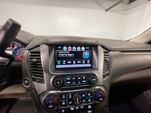 Used 2018 Chevrolet Tahoe Premier image 13